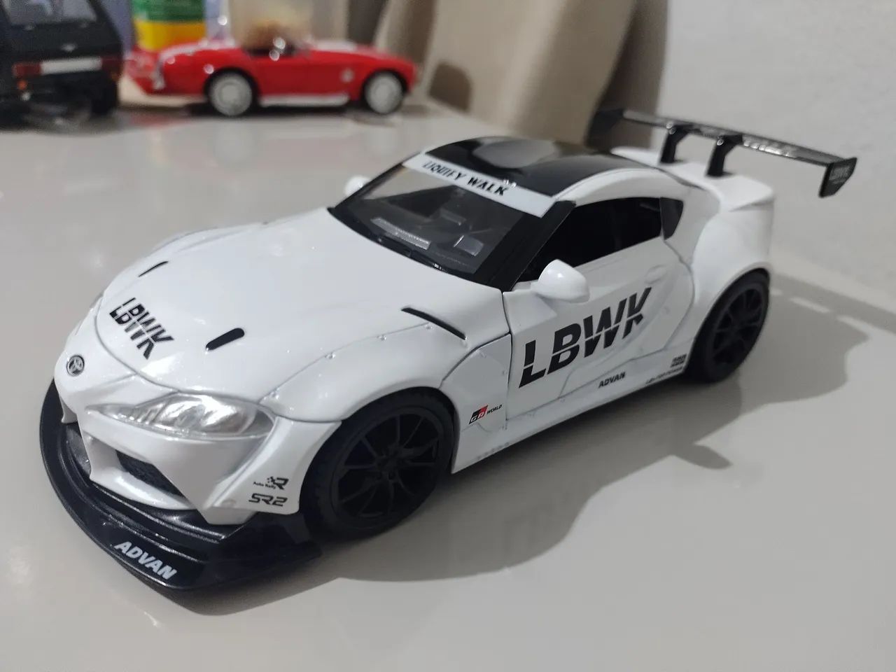 Supra Liberty Walker 1/24 