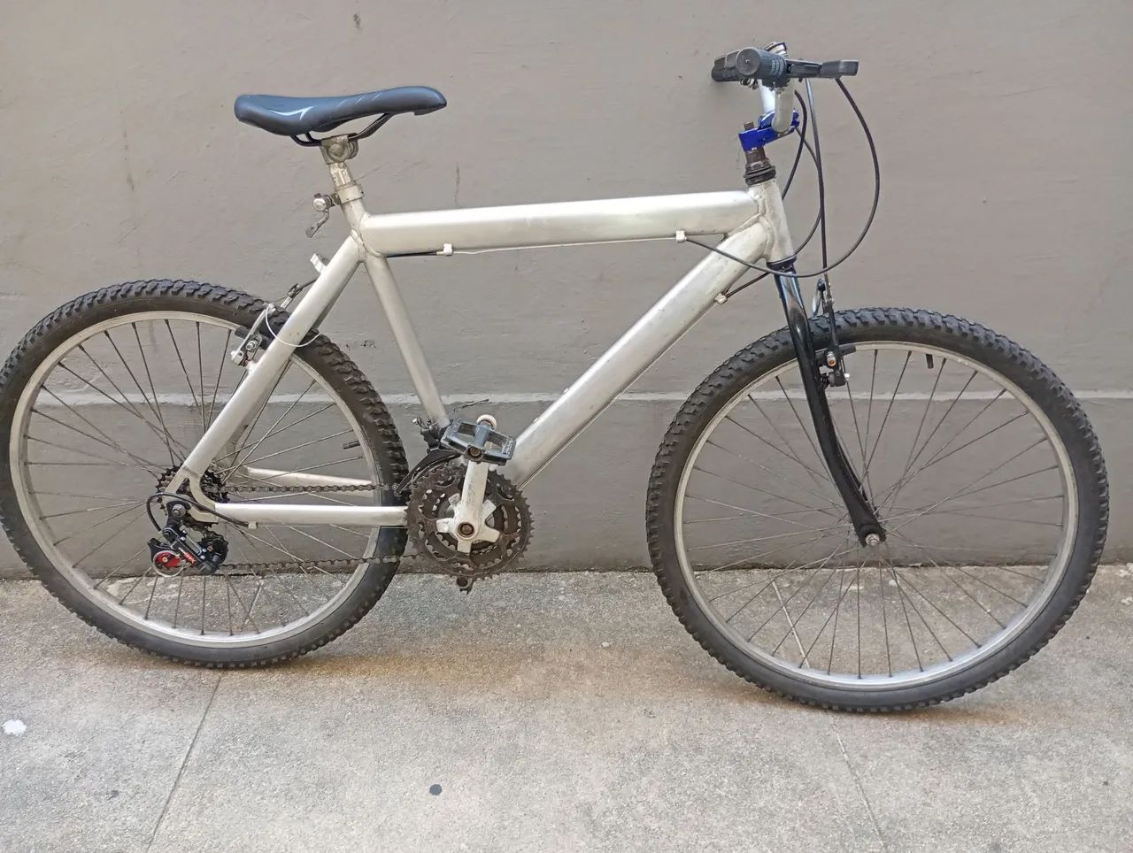Bicicleta aro 26 21v alumínio 