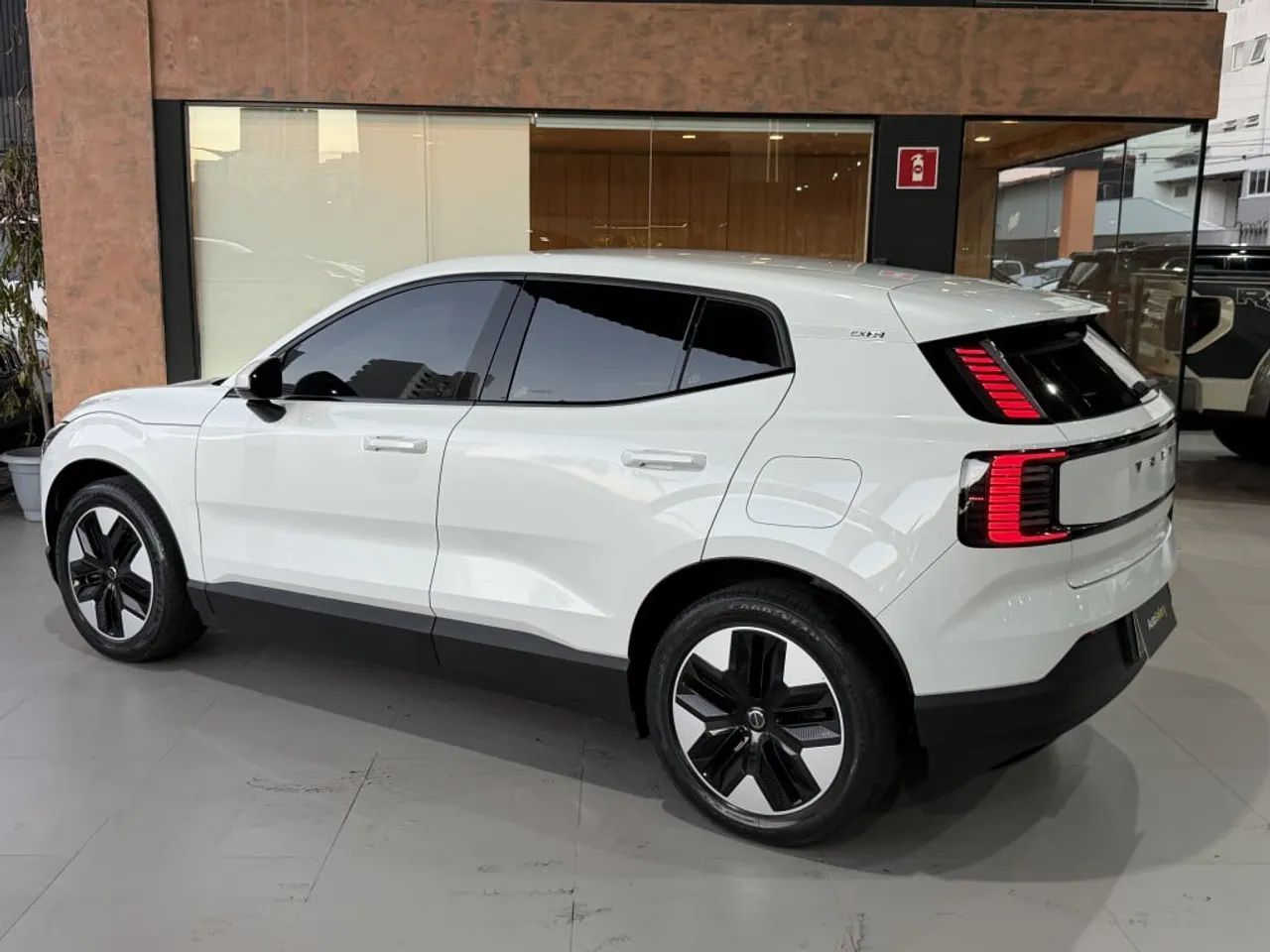 Volvo EX30 E60 Core (elétrico) 2024 - Foto 5