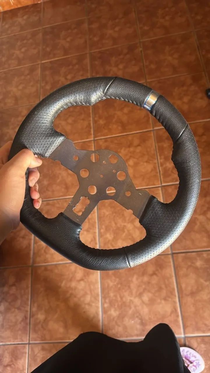 G29 com suporte e acessórios - Foto 4