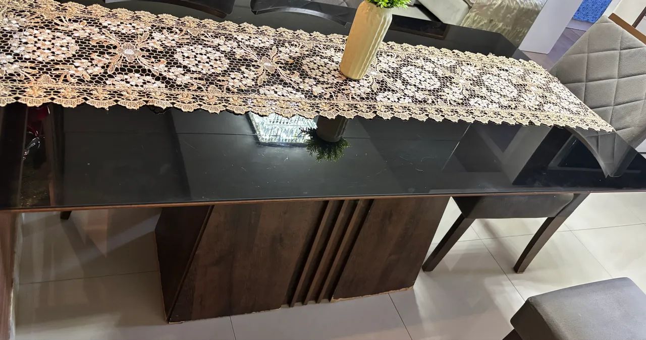 Mesa de jantar com cadeiras  - Foto 4