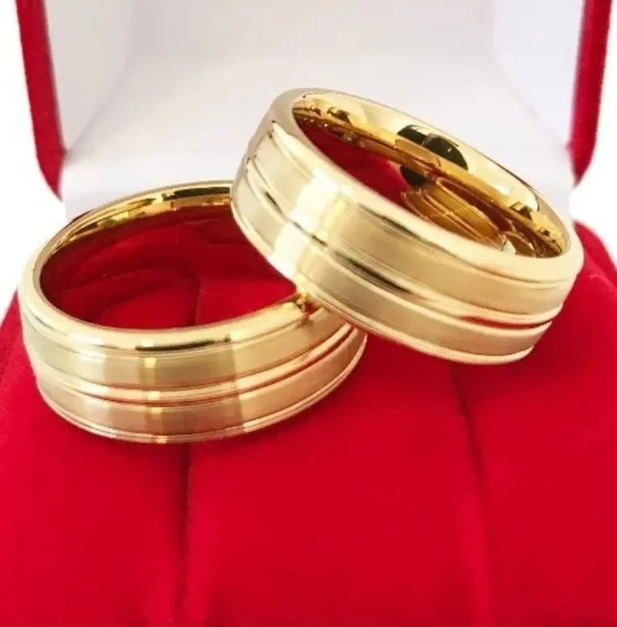 Alianças 4mm Tungstênio+ Anel Garantia  - Foto 4