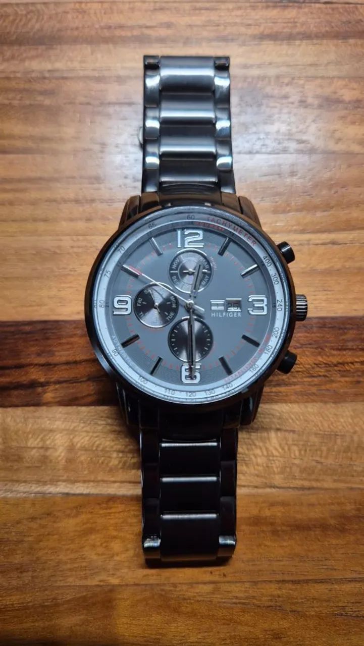 Relógio Tommy Hilfiger cinza com pulseira de aço  - Foto 2
