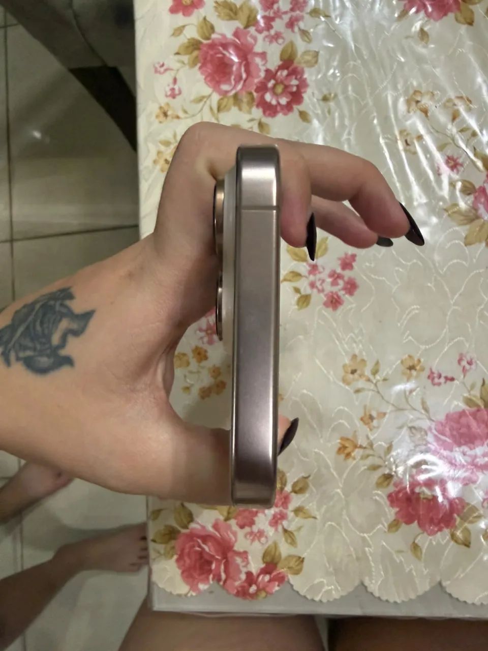 iPhone 16 pro 128g - Foto 4