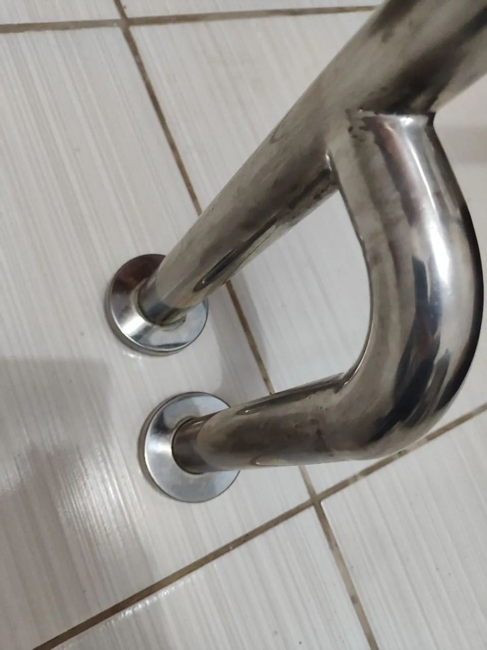 Barra de apoio em aço inoxidável parede/chão 