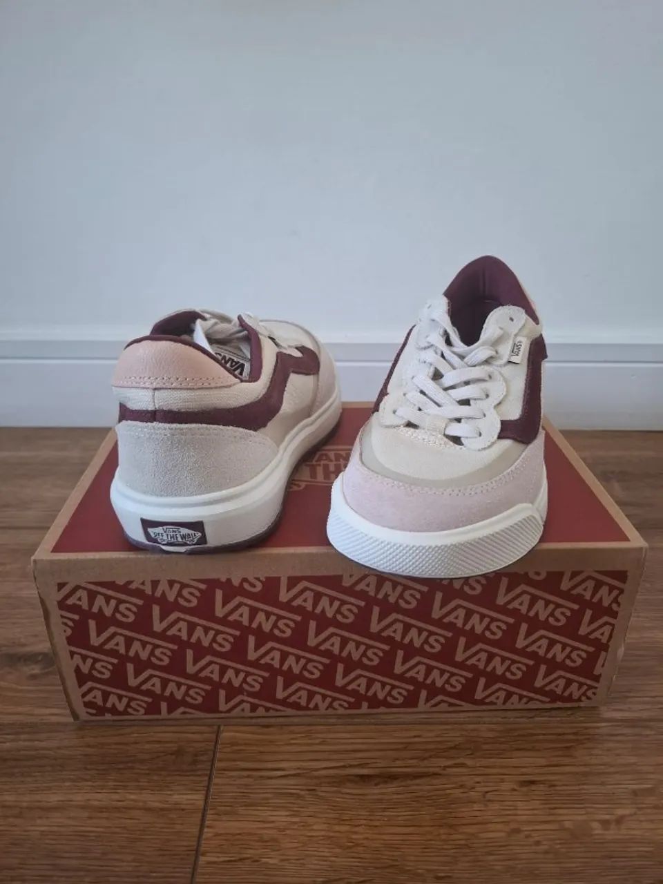 Tenis Vans nunca usado - Foto 2