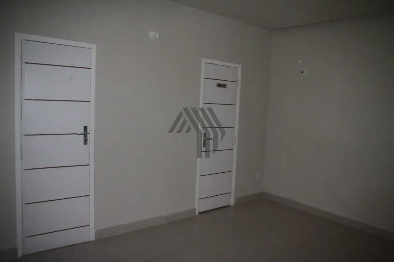 Sala comercial para locação com aproximadamente 100m², 3 salas, banheiro, copa e excelente - Foto 4