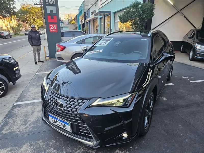 Lexus UX-300h