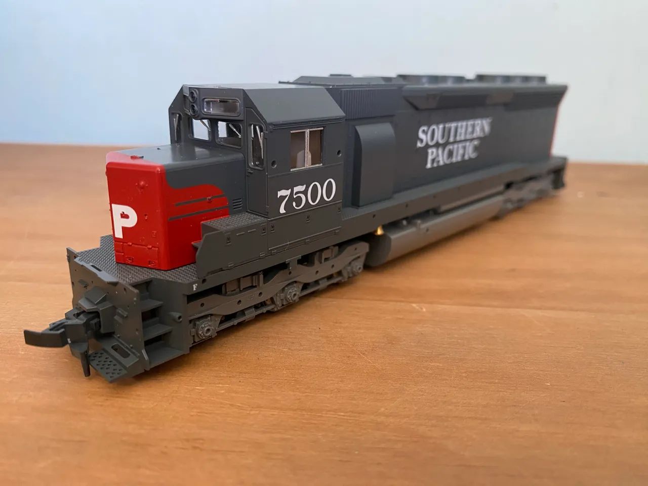 Locomotiva KATO SD45 HO SP - Hobbies e coleções - Silveira, Santo