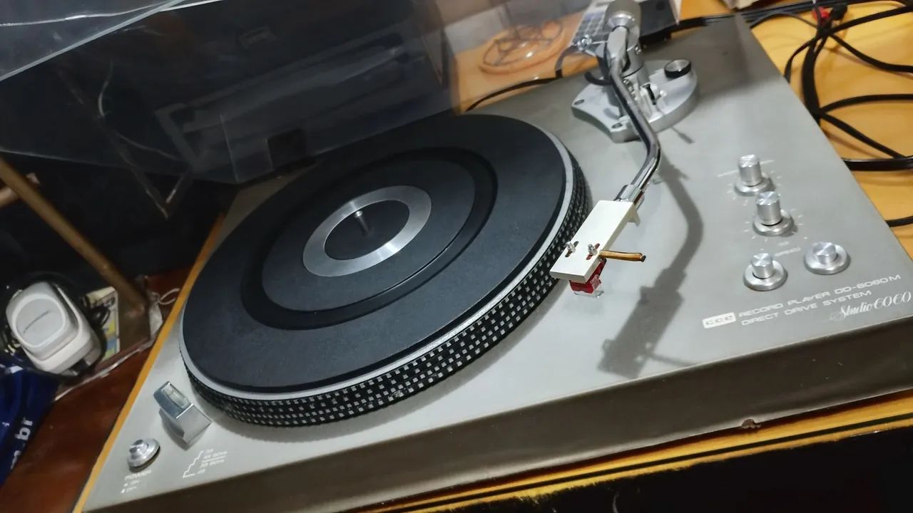 Toca disco CCE Studio6060