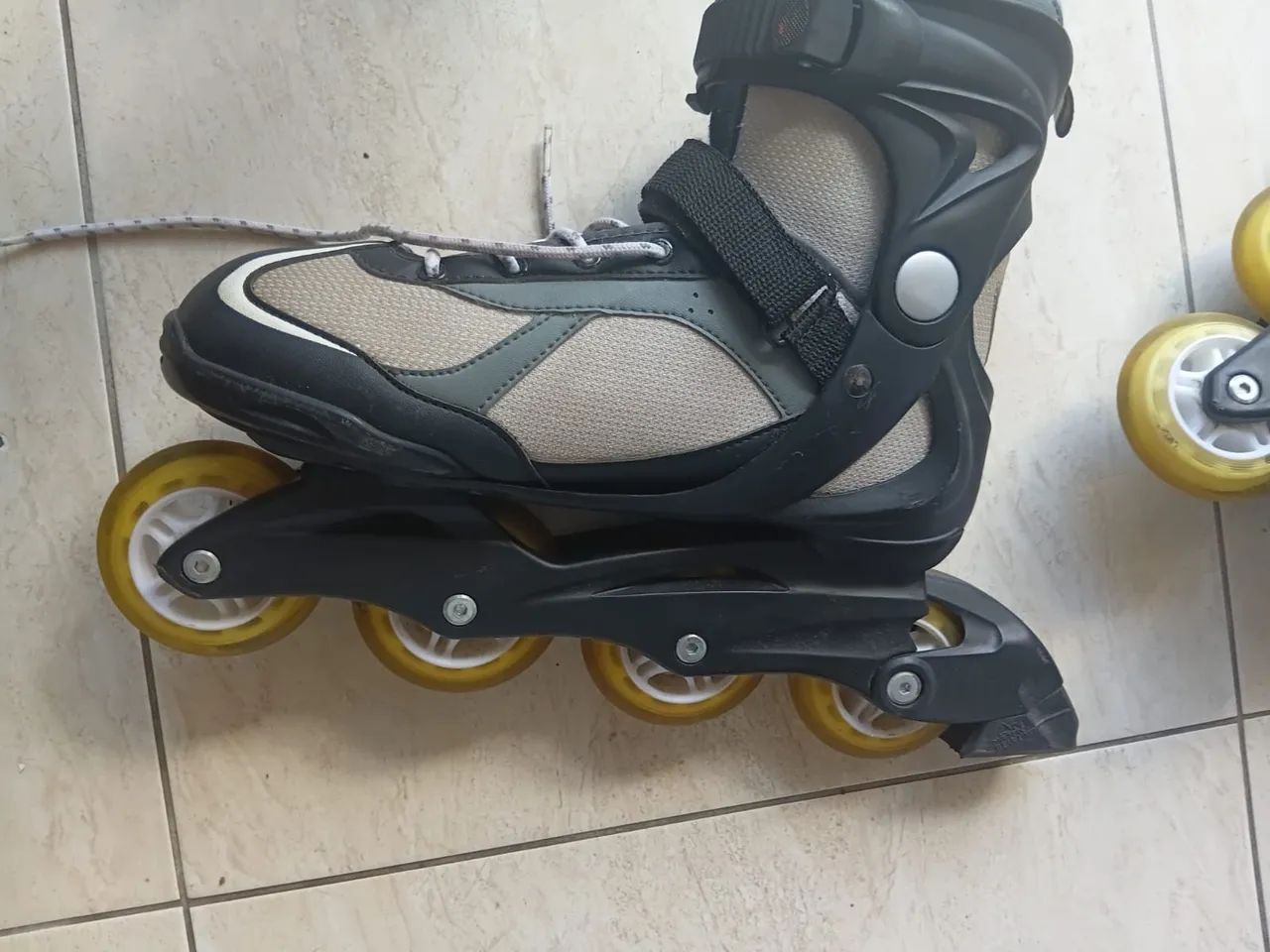 Patins quase novo  - Foto 6