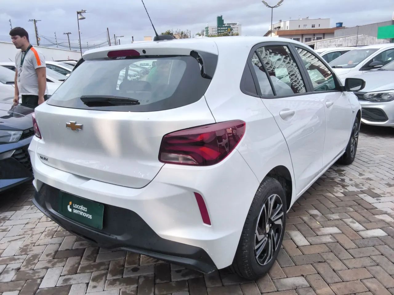 Chevrolet Onix Hatch 1.0 12V Flex Mec. 4P 2026 - Foto 5