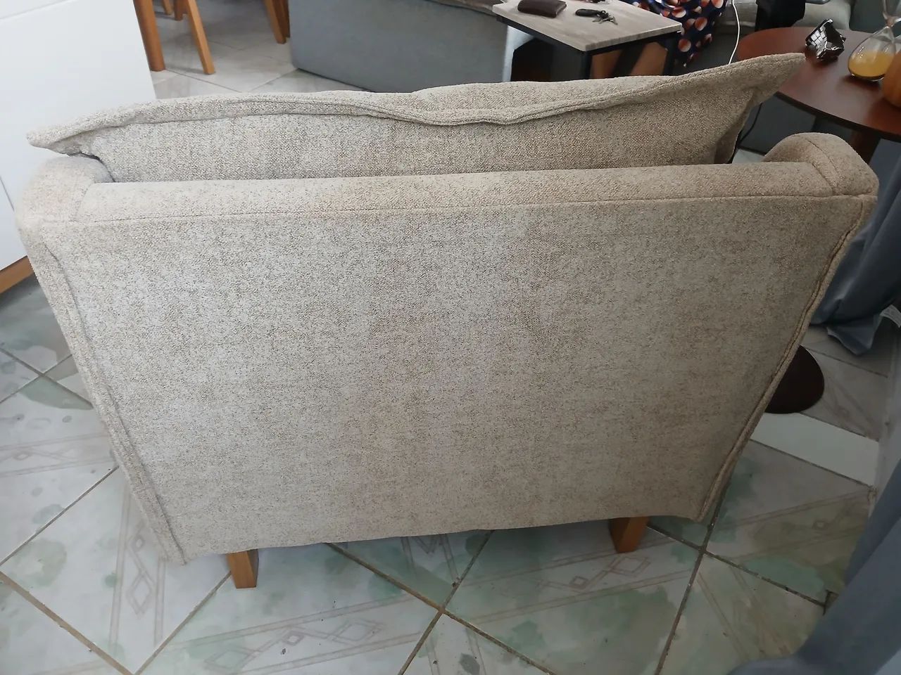 Poltrona tecido bucle muito bonita - Foto 5