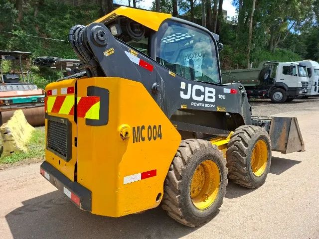 Mini Carregadeira JCB Compacto 190 - 2017