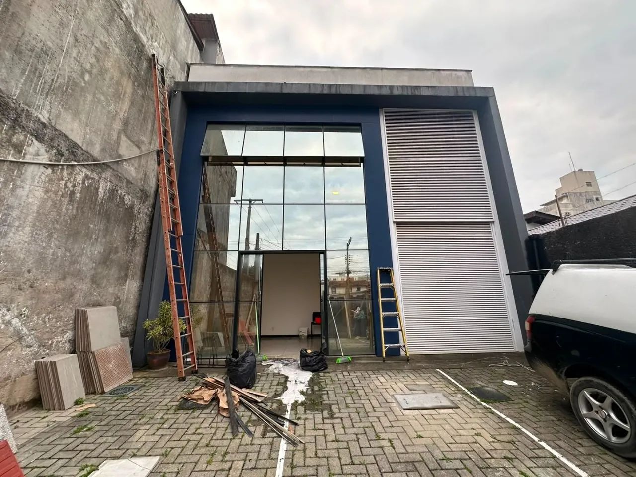 Prédio Comercial no Estreito em Florianópolis