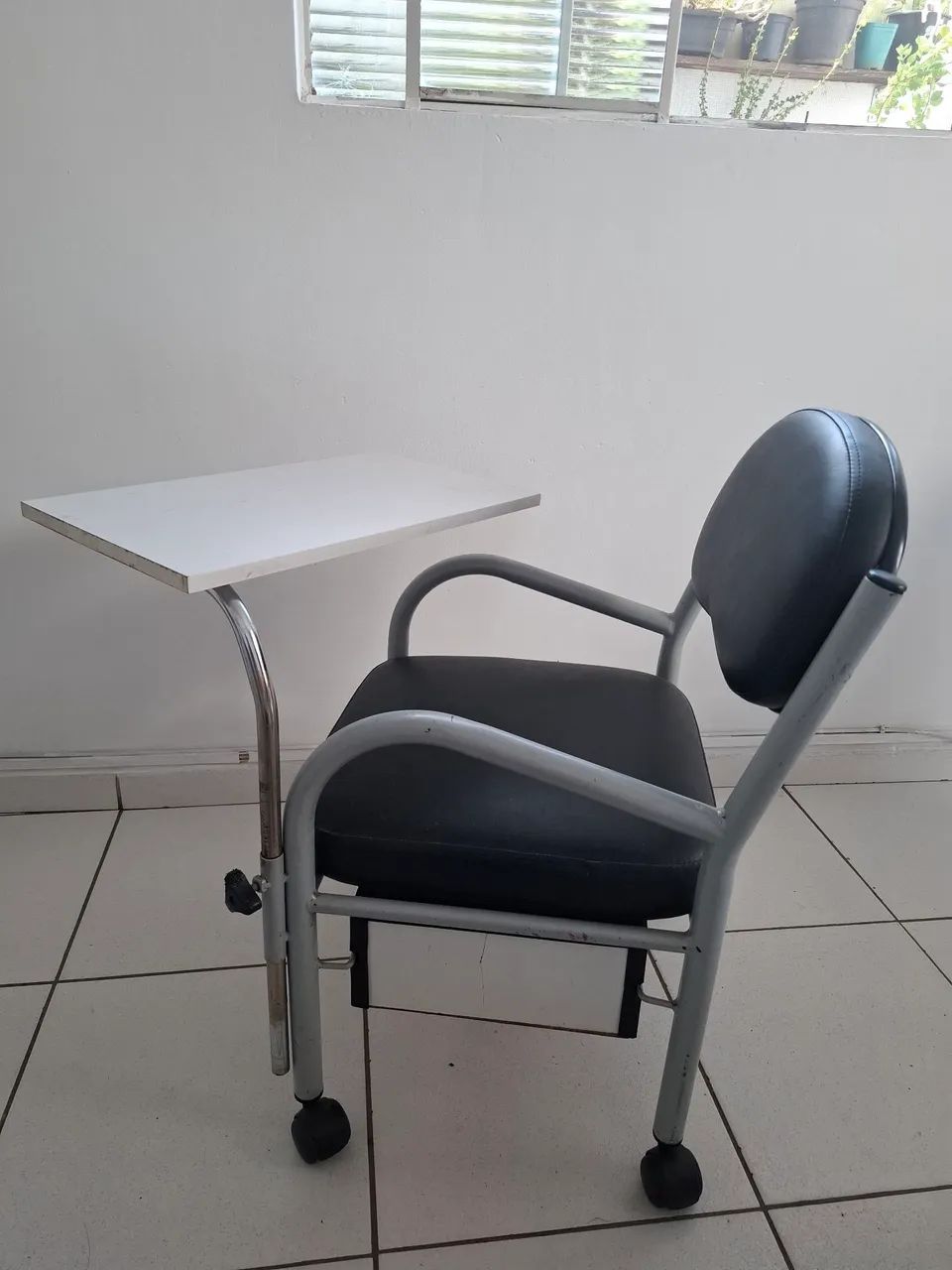 Cadeira para manicure - Foto 3