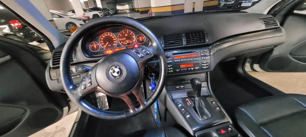 BMW 330I 2001