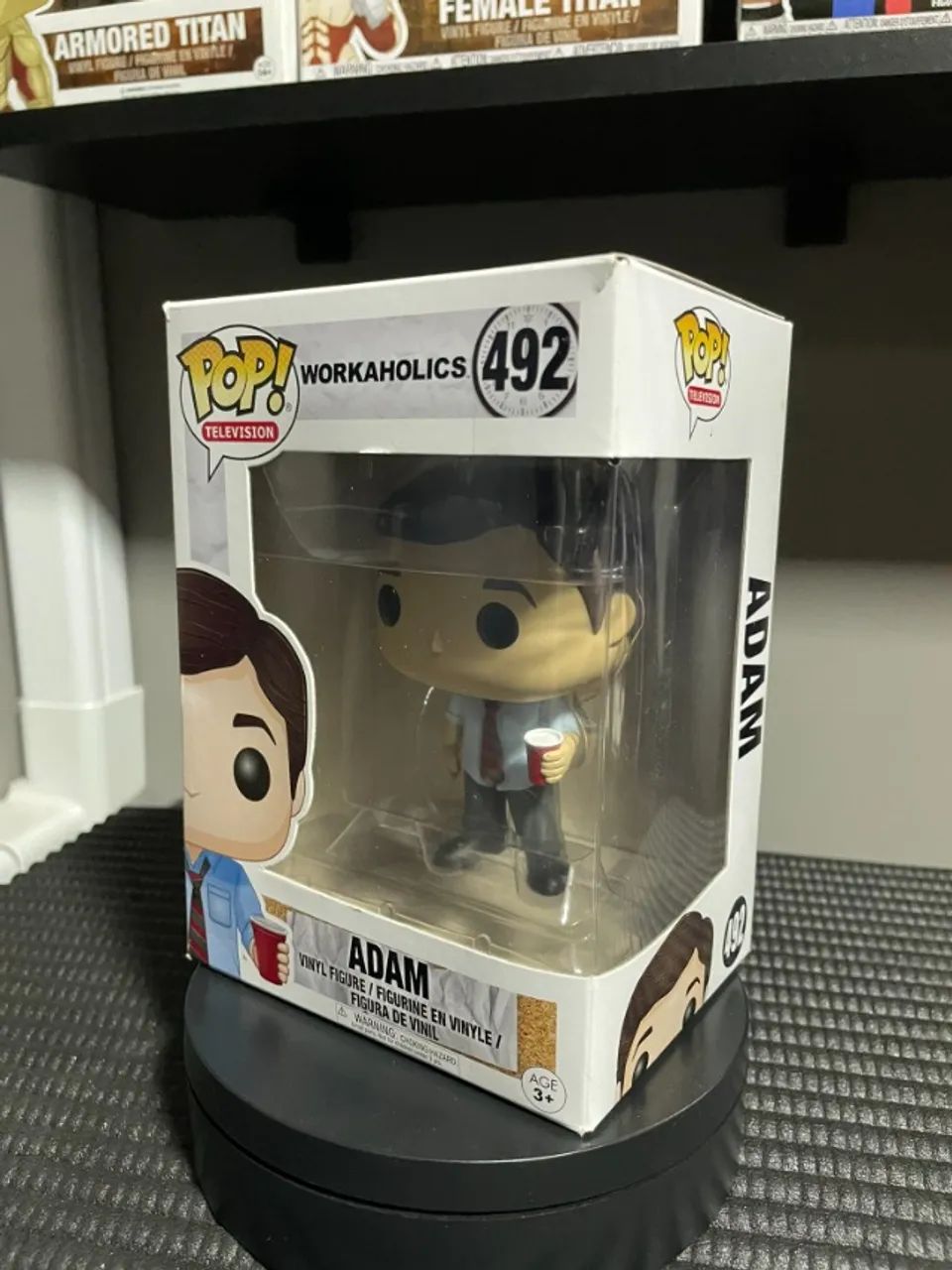 Funko Pop Adam Workaholics #493 coleção