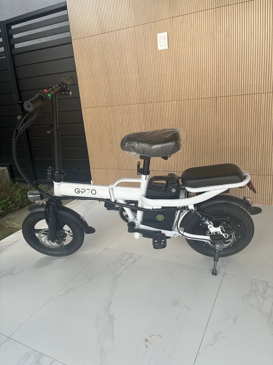 Bicicleta elétrica GP70