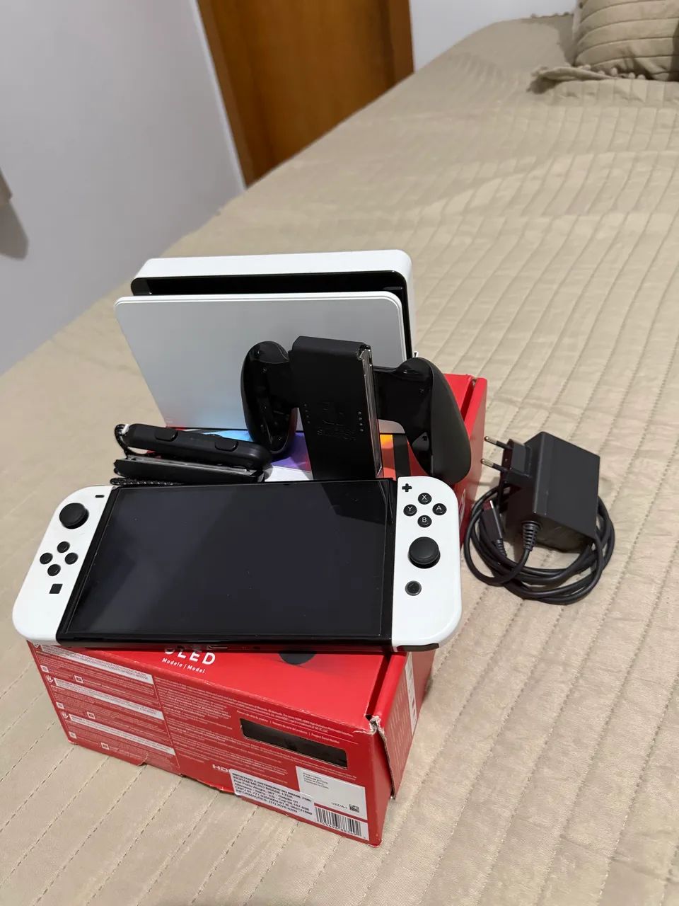 Nintendo Switch OLED (Desbloqueado)