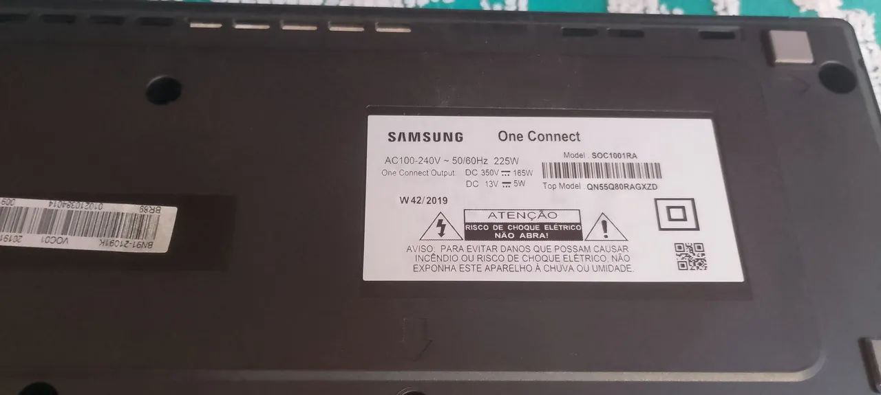 Tv Samsung qn55q80rag com defeito - Foto 4