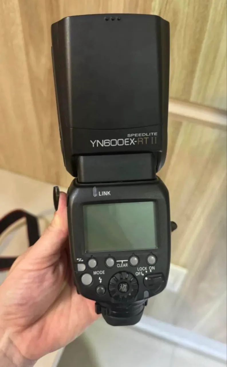 Câmera Canon SL3 + Lente 50mm 1.4 + Kit Completo - Foto 5