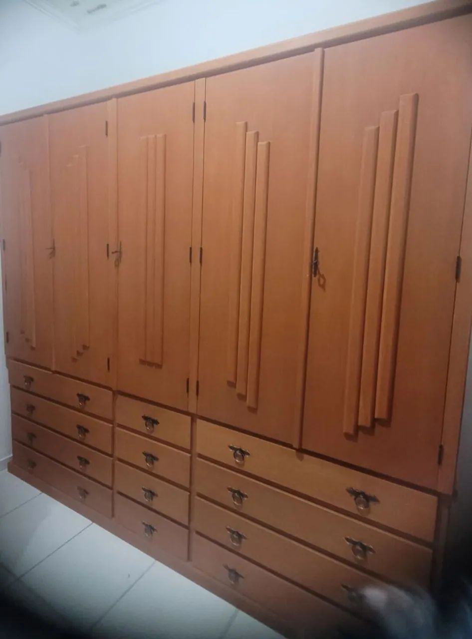 Guarda roupa de madeira  - Foto 2