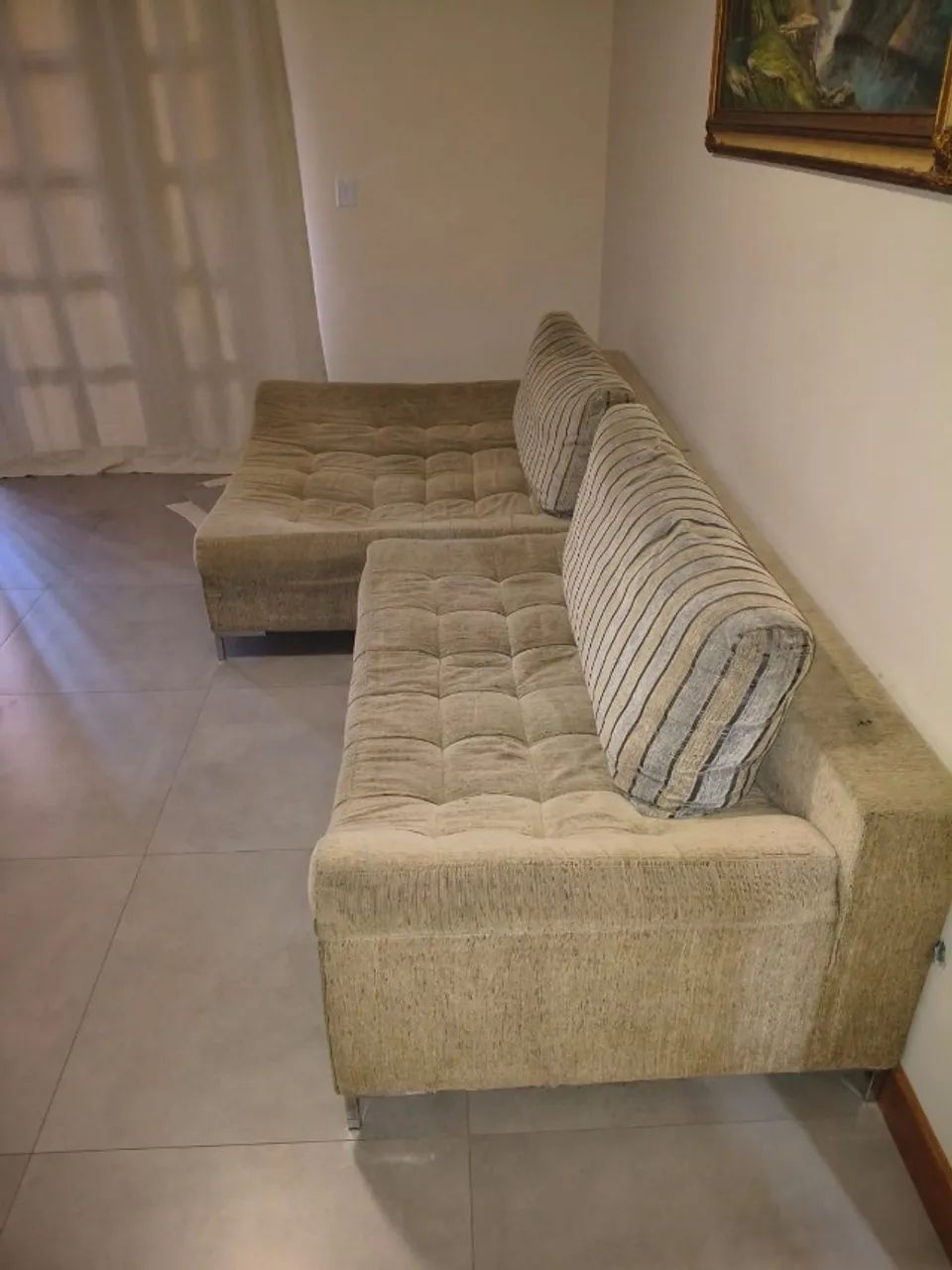Sofa  com Chaisy, em linho medindo 3,10 - super barato!!!