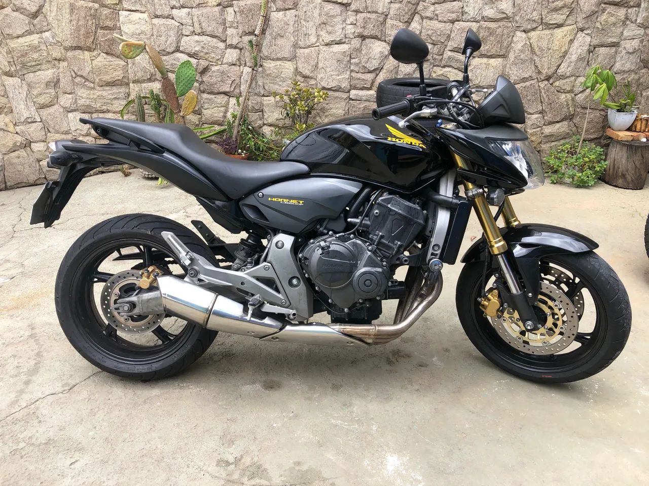 **Apenas vendo ** - Foto 3