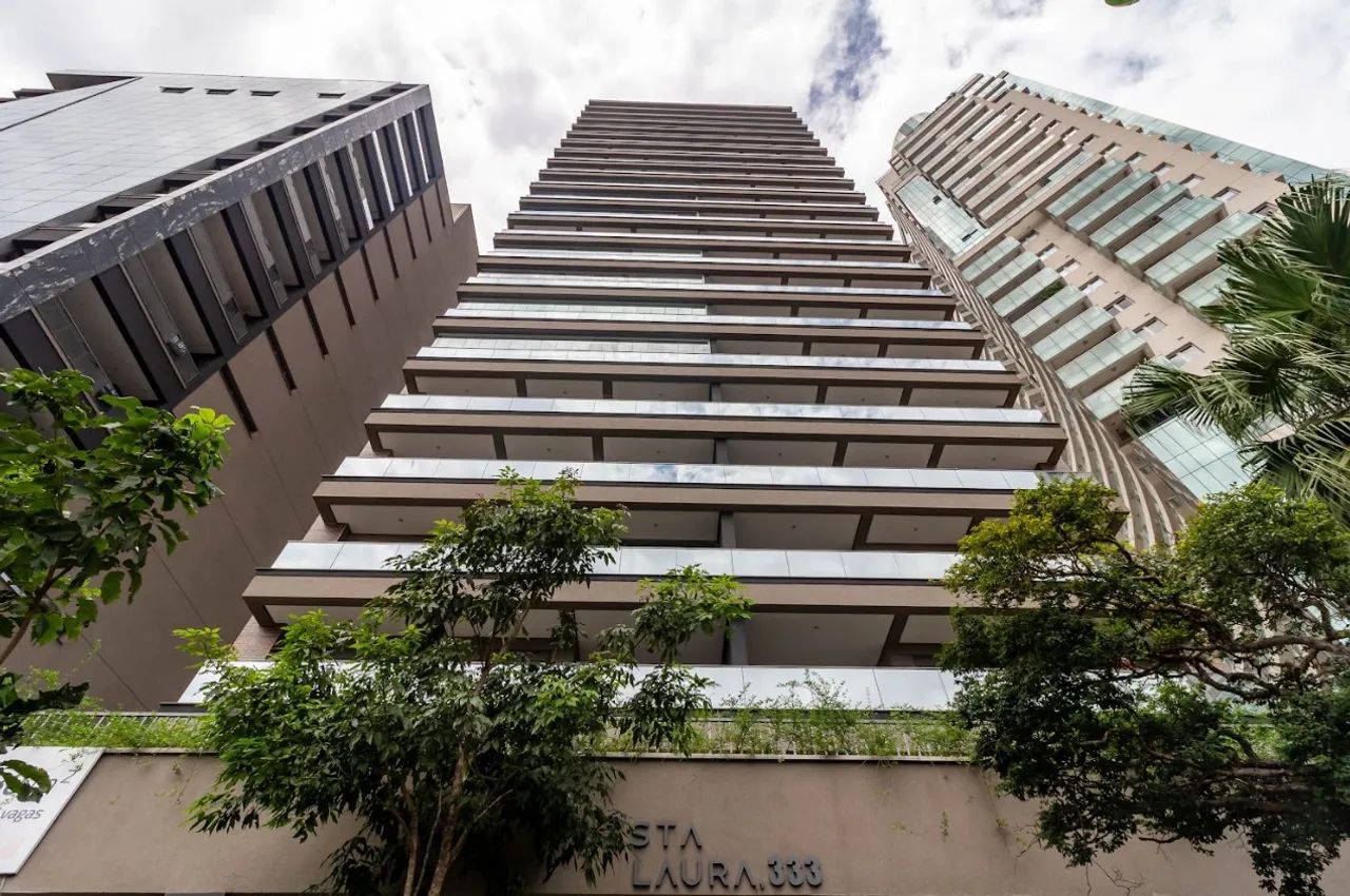 VISTA LAURA PINHEIROS