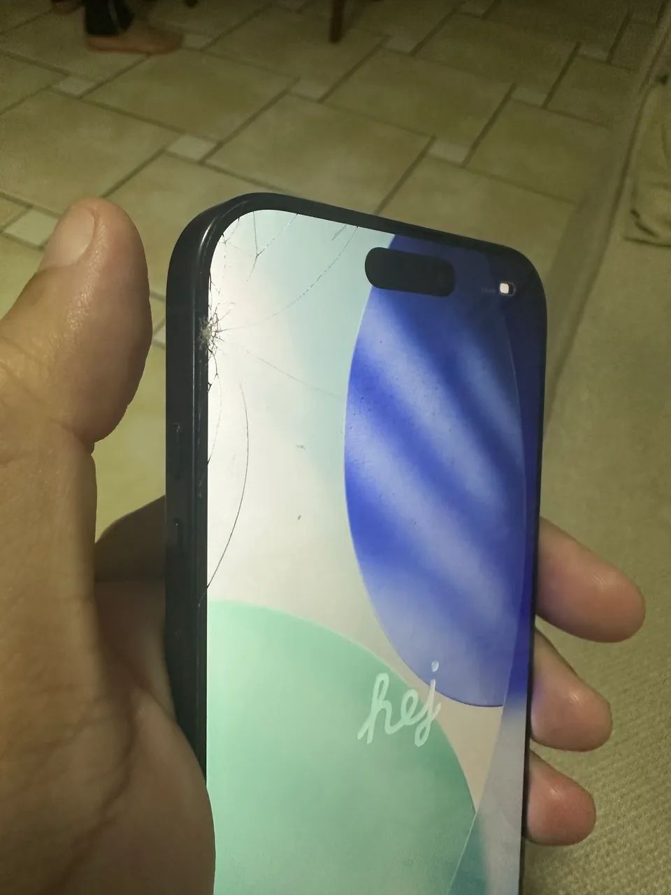 iPhone 16 Pro Max 256 - Foto 2