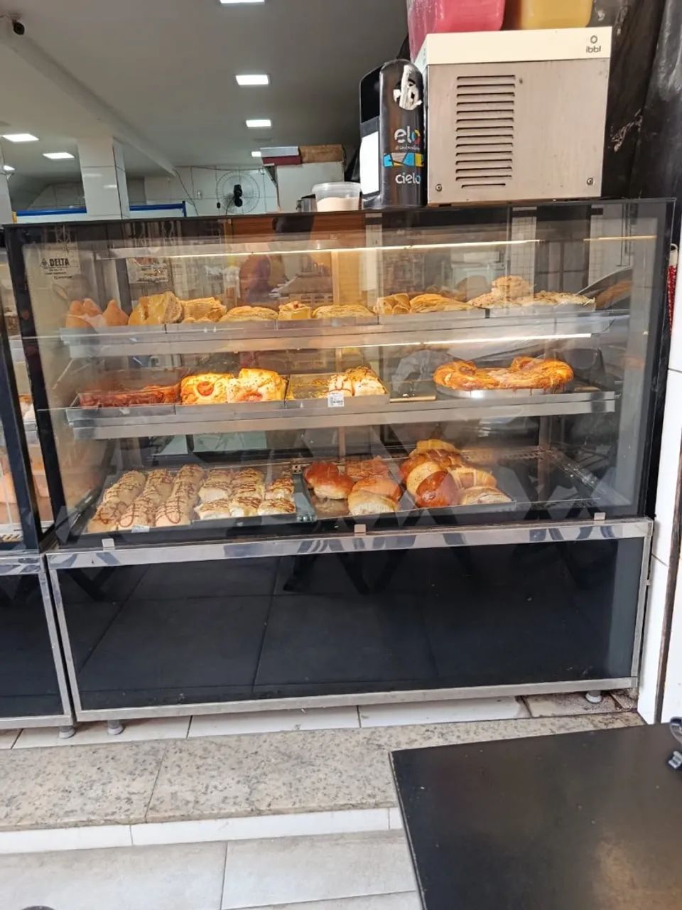 Vendo balcões para padaria  - Foto 2