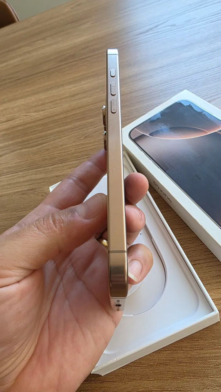 Iphone 16 pro max desert 256gb - Foto 4