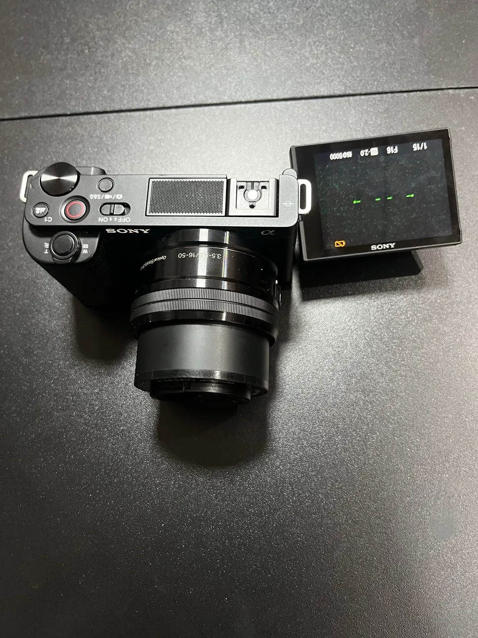 ZV-E10 