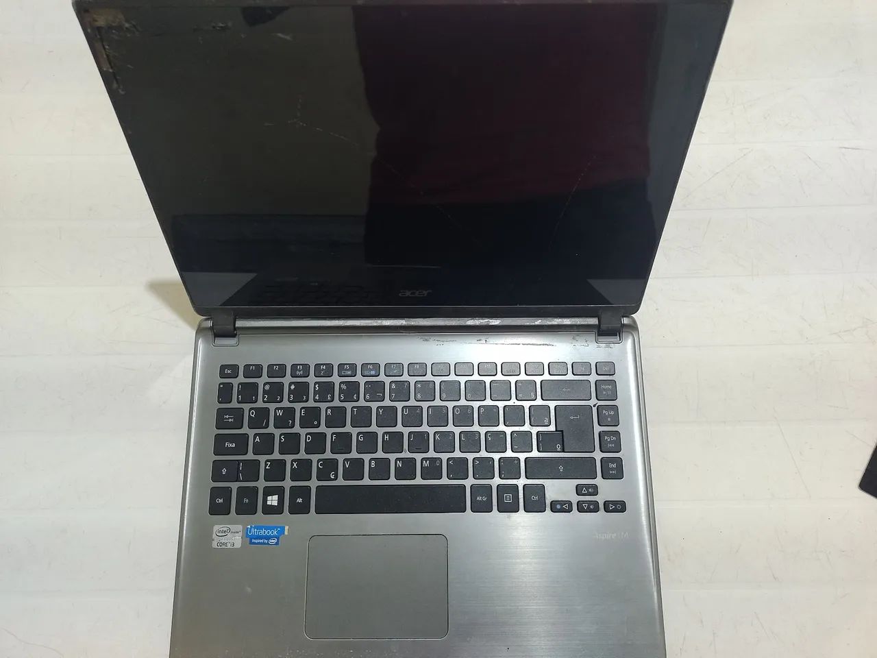 Notebook Acer i3 retirada peças