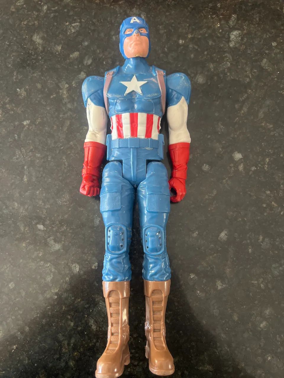 Boneco do capitão América 