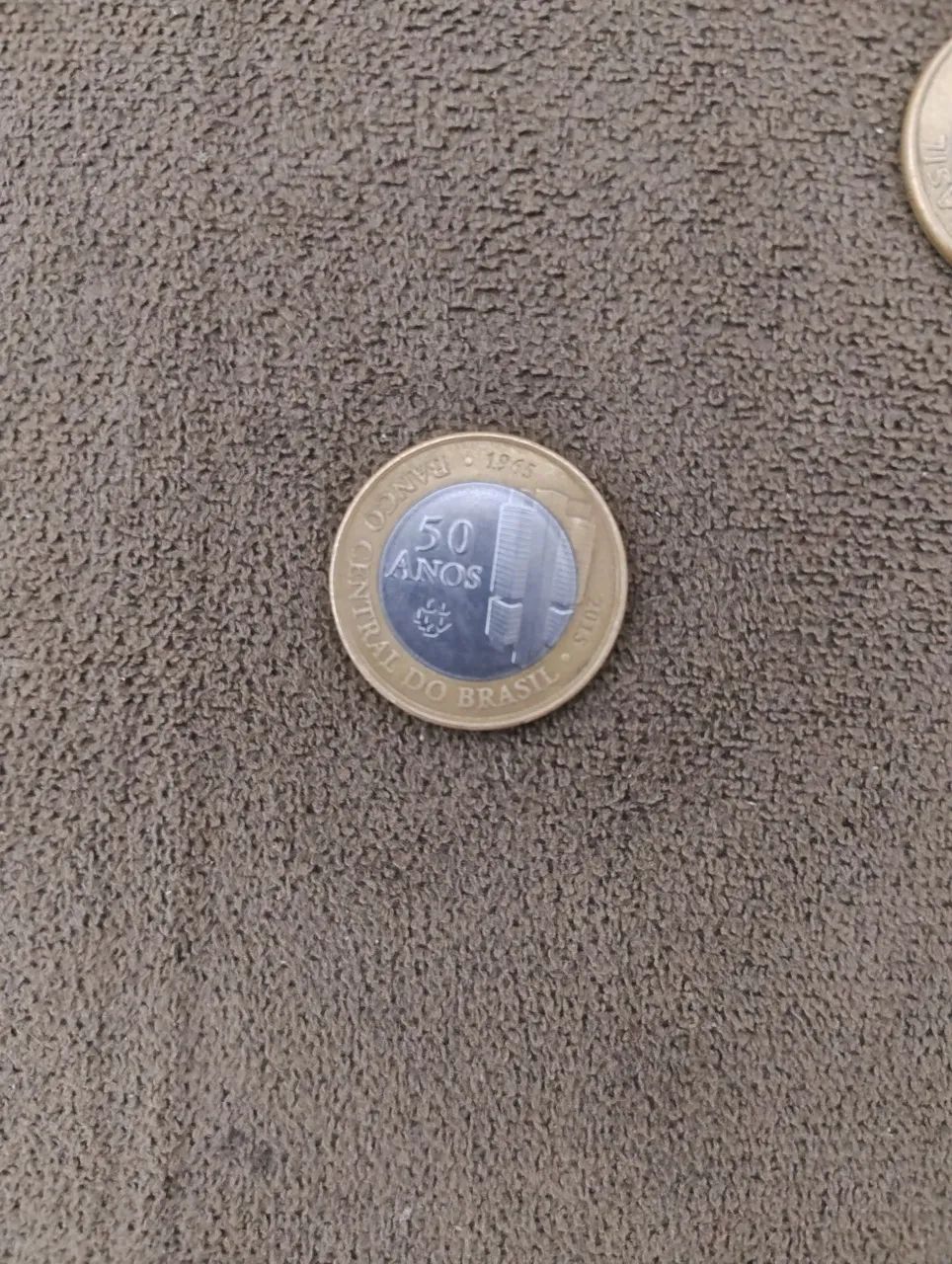 Vendo moedas antigas?