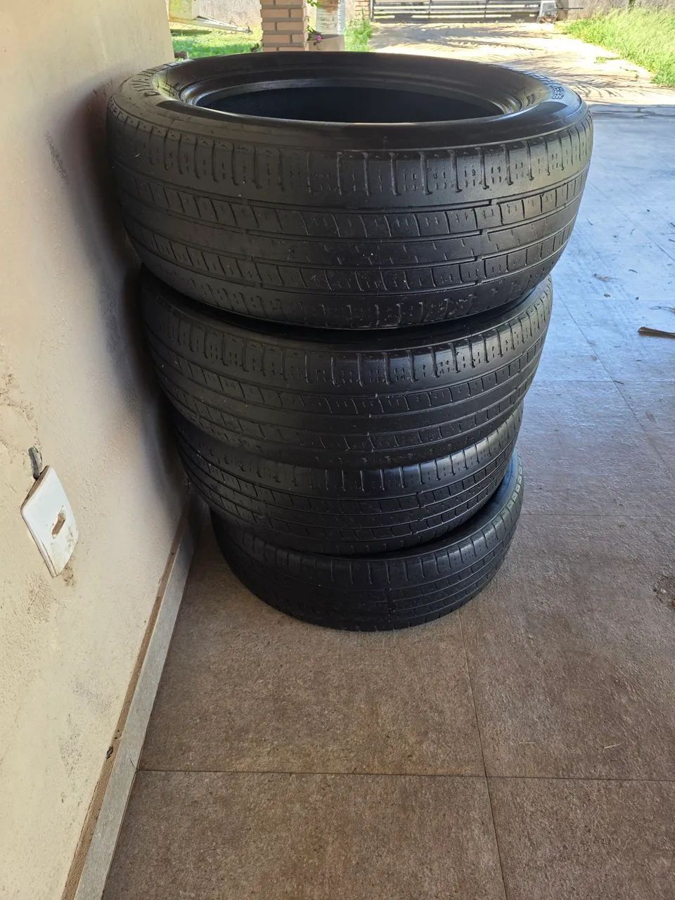 PNEUS 235 60R18 USADOS - Foto 4