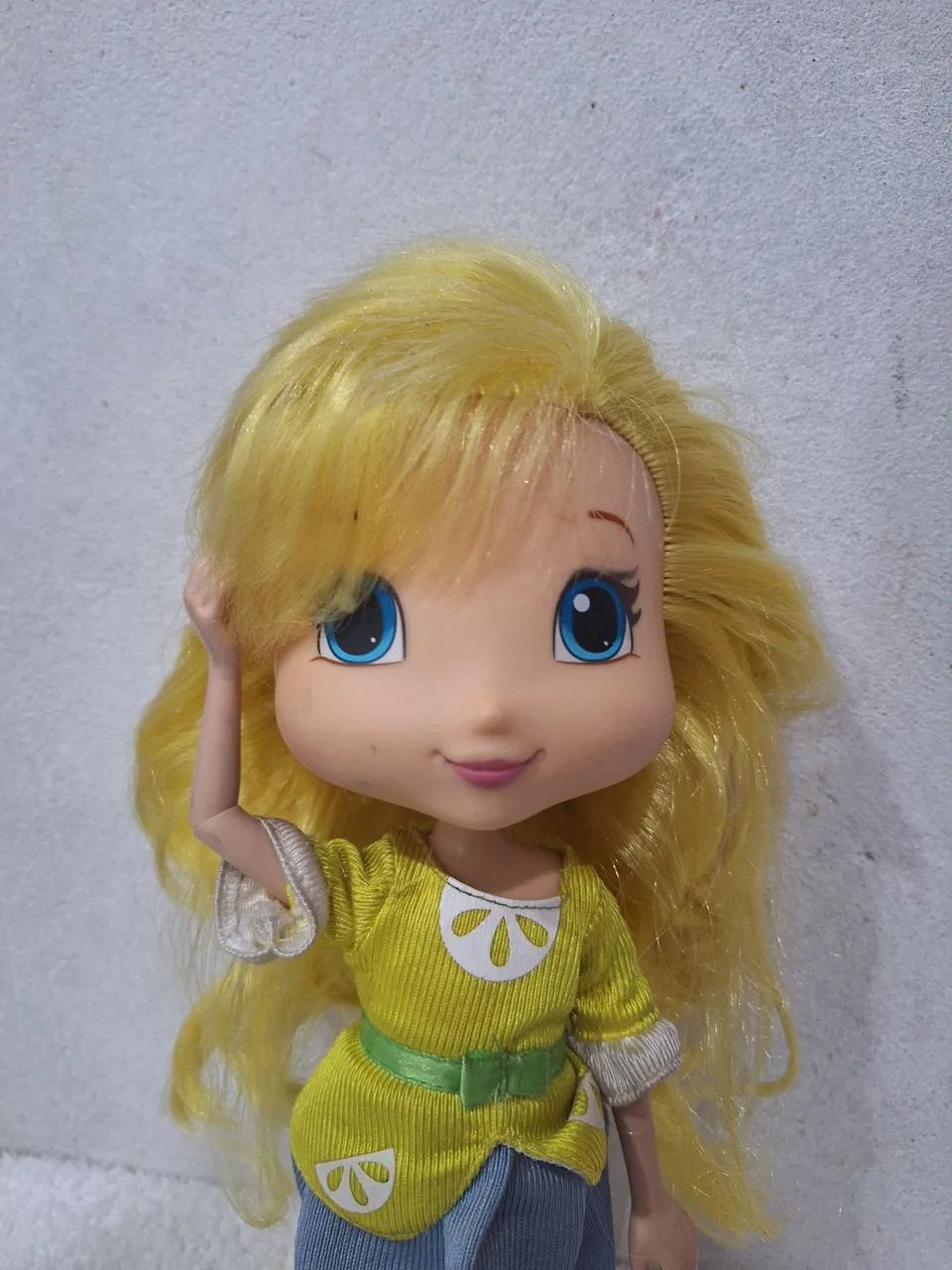 Boneca Moranguinho anos 2000 Limaozinho gotinha de Limão  - Foto 3
