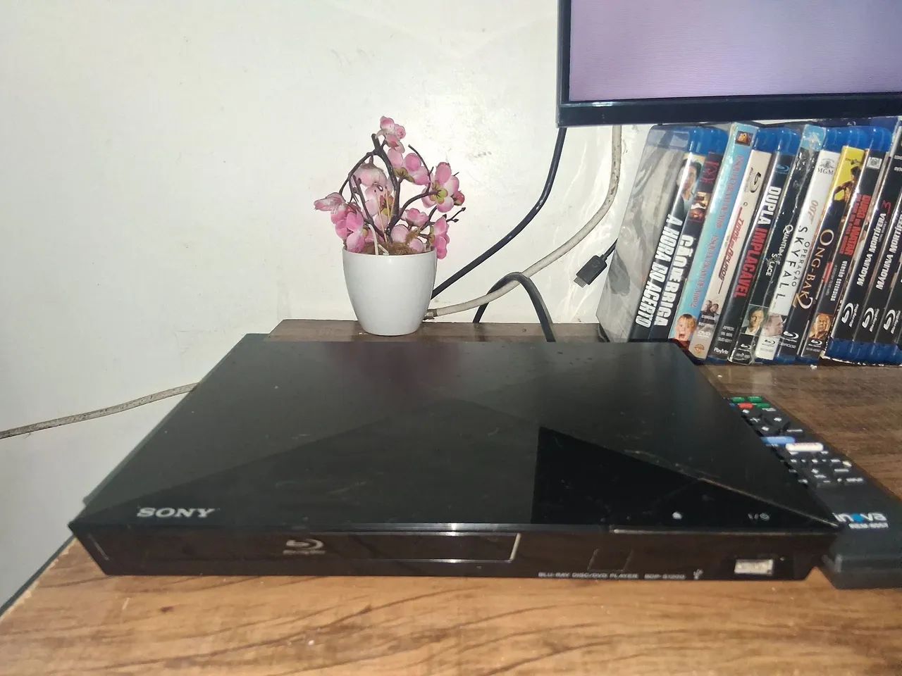 Aparelho bluray sony modelo s1200 com 13 blurays - Foto 3