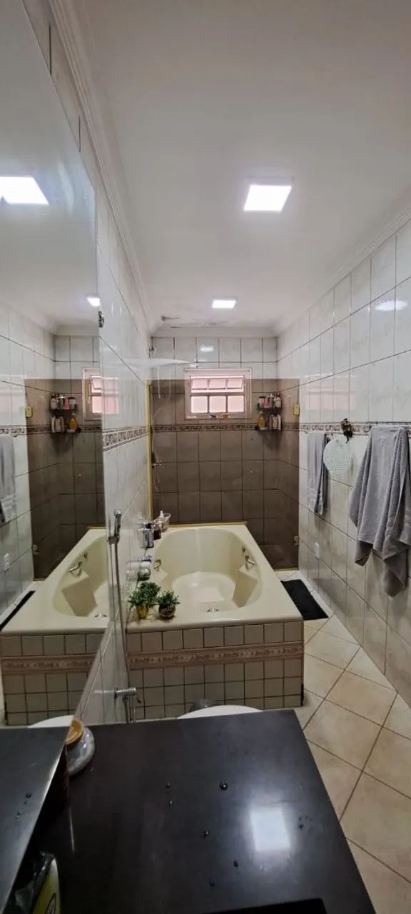 Casa 5 quartos, próxima a feira do produtor.  - Foto 5