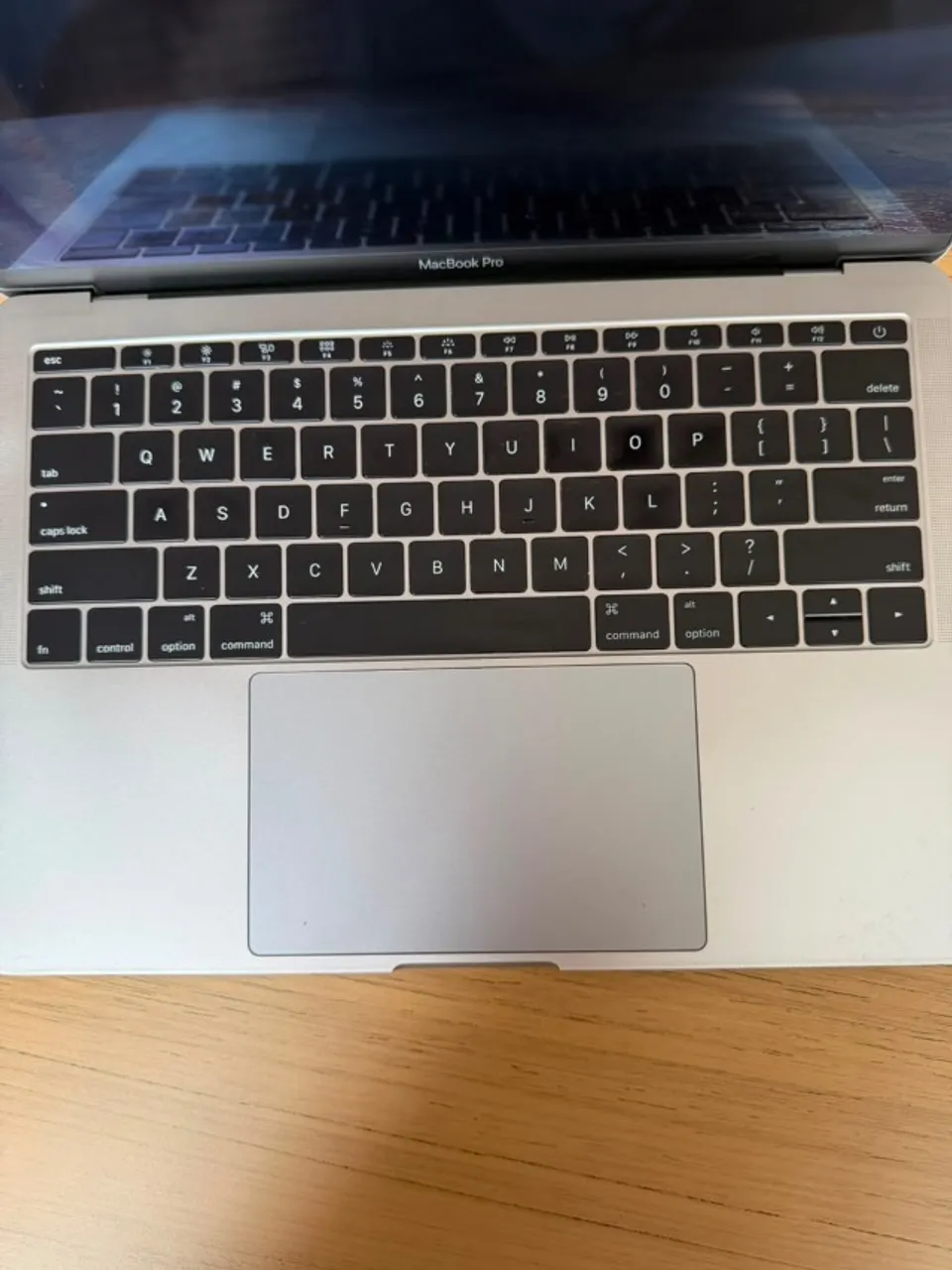 macbook pro 13 2016