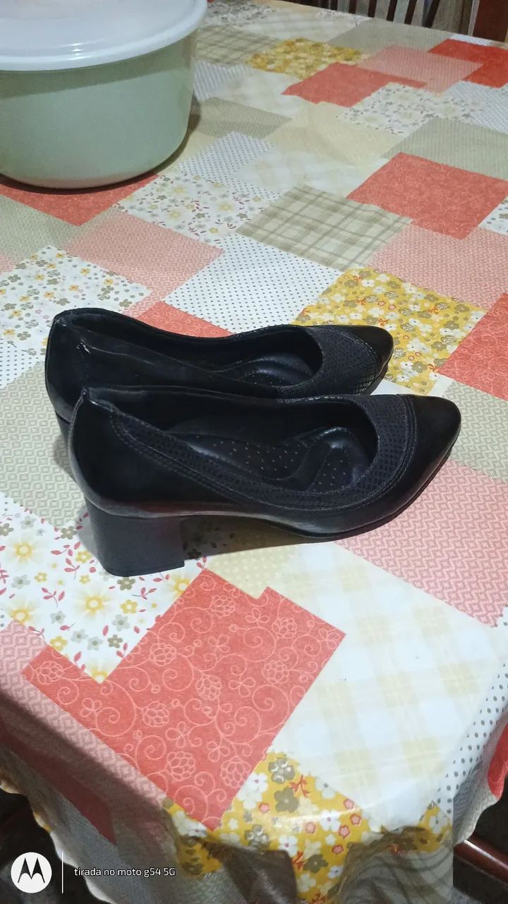 Sapato conservado número 34