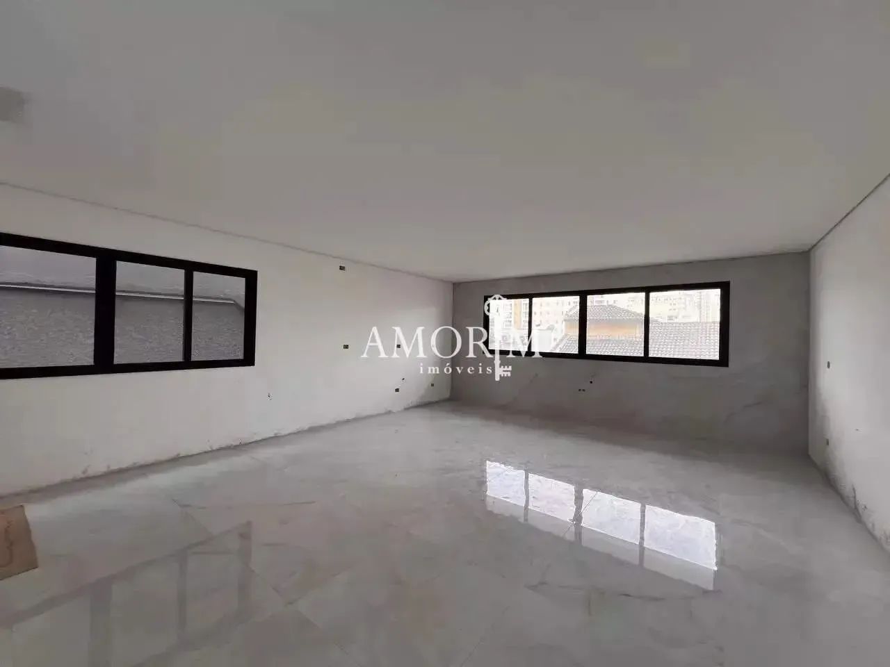 CASA À VENDA COM 3 SUÍTES PISCINA E 2 VAGAS EM CAJAMAR - Foto 3