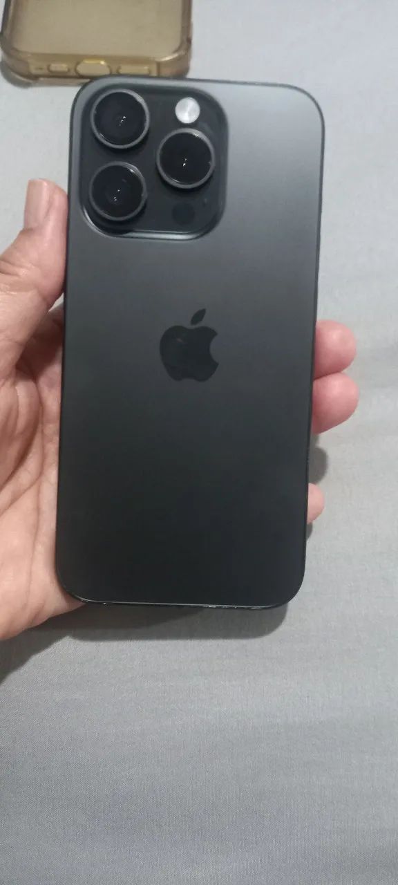 Iphone 15 pro  - Foto 5