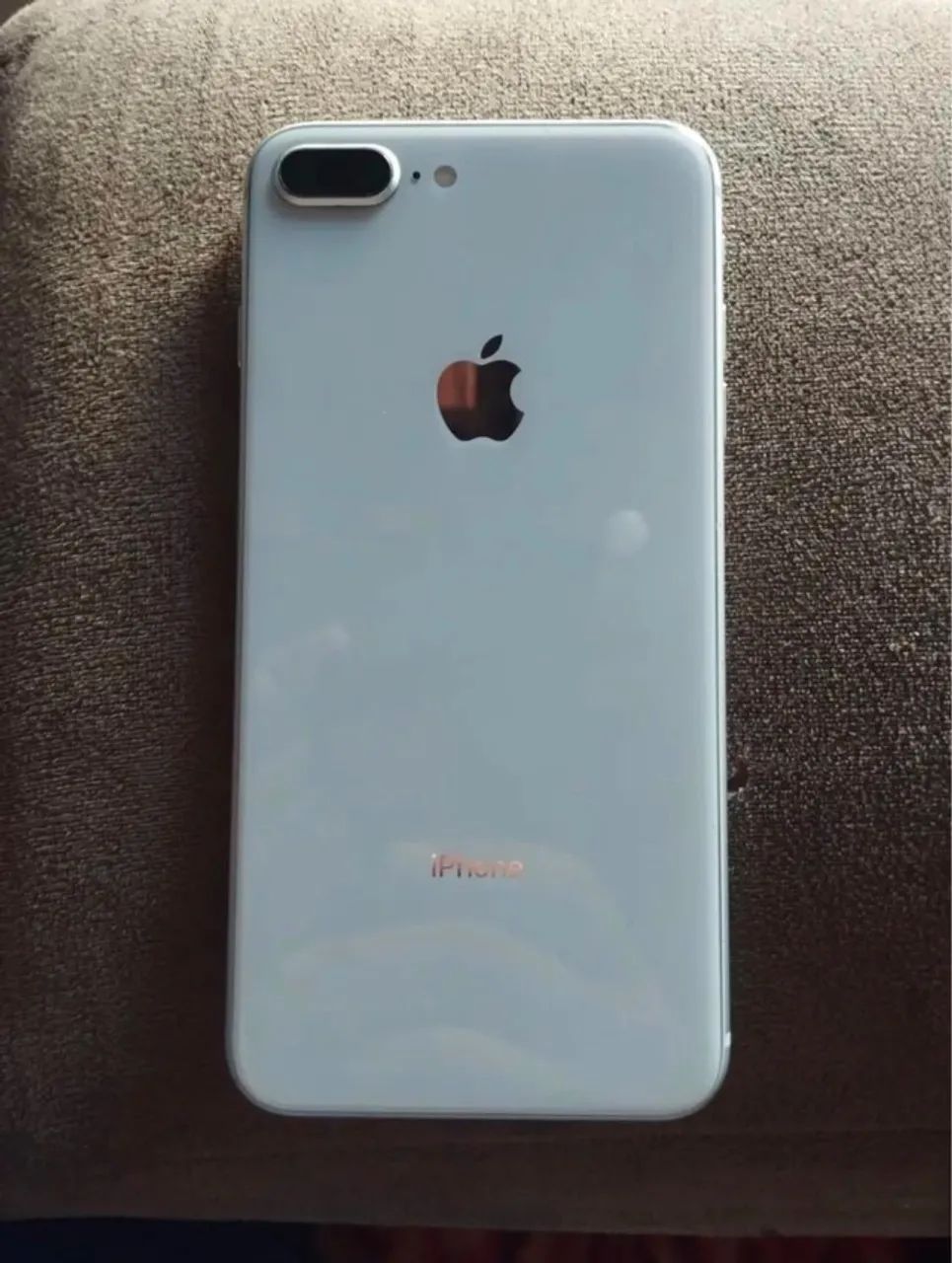 iPhone 8 plus 64gb