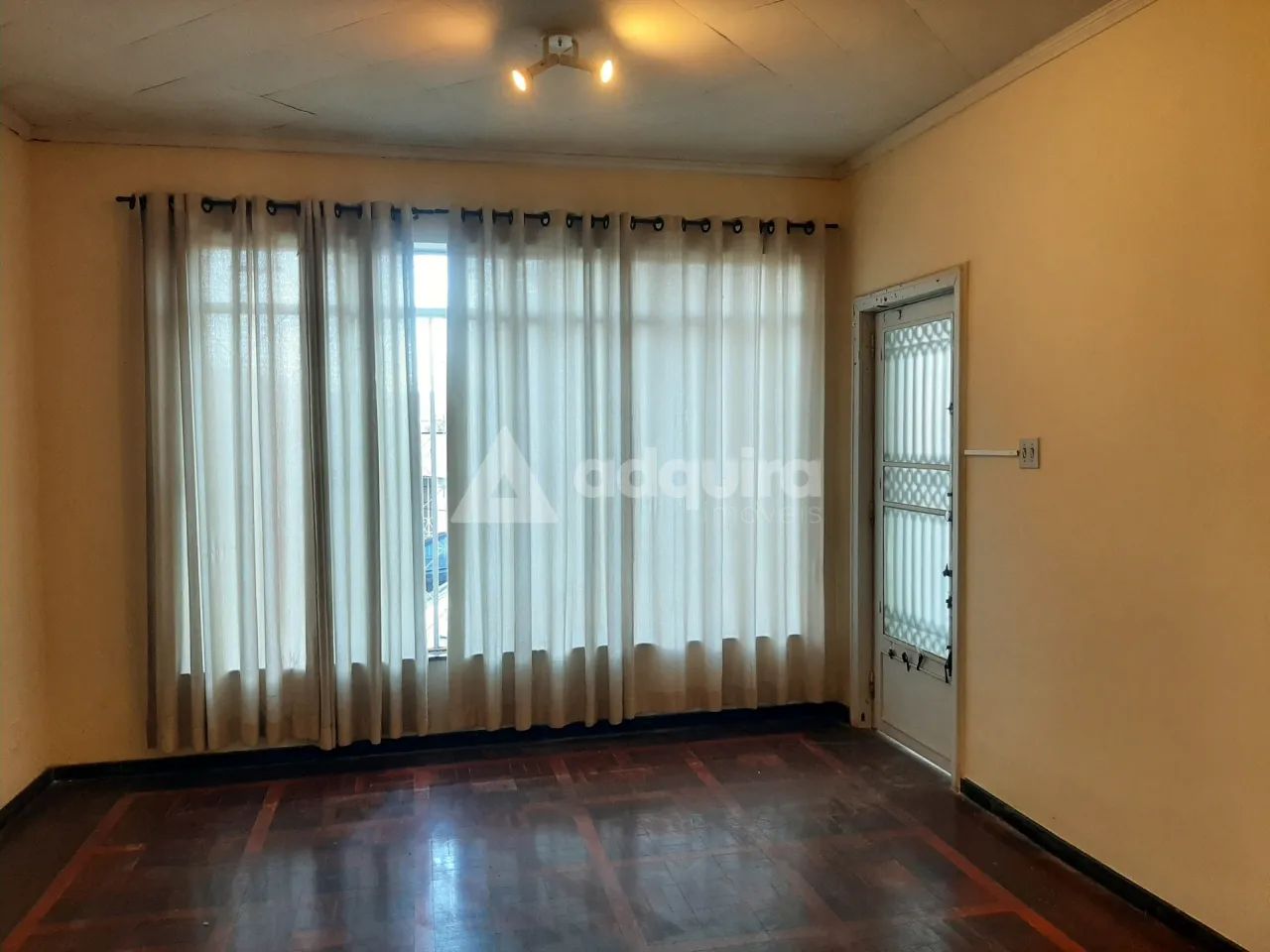 Comercial para Locação 4 Quartos, 2 Vagas, 160 m², Centro - Foto 4