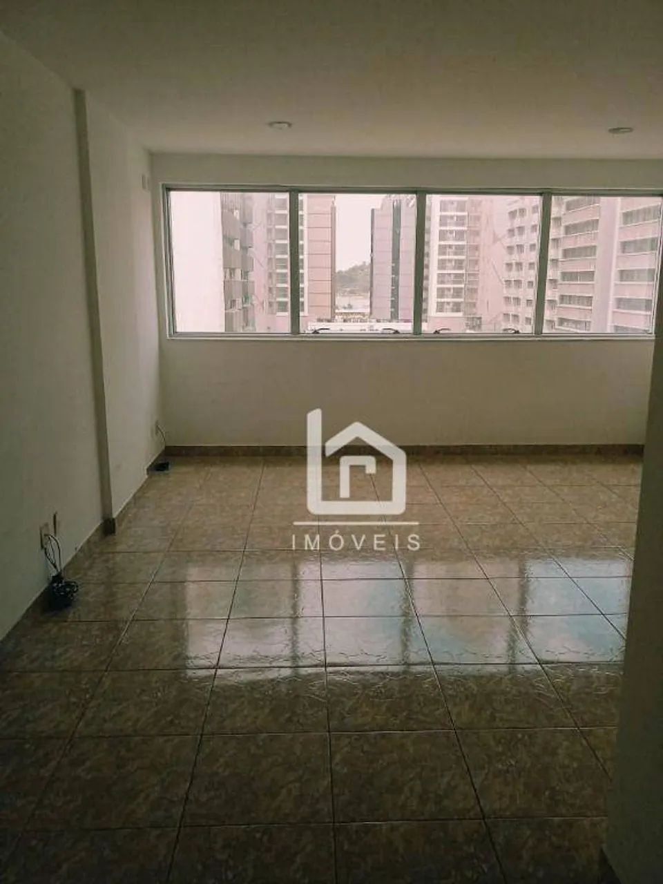 Linda sala na enseada do Sua de 33,44m²