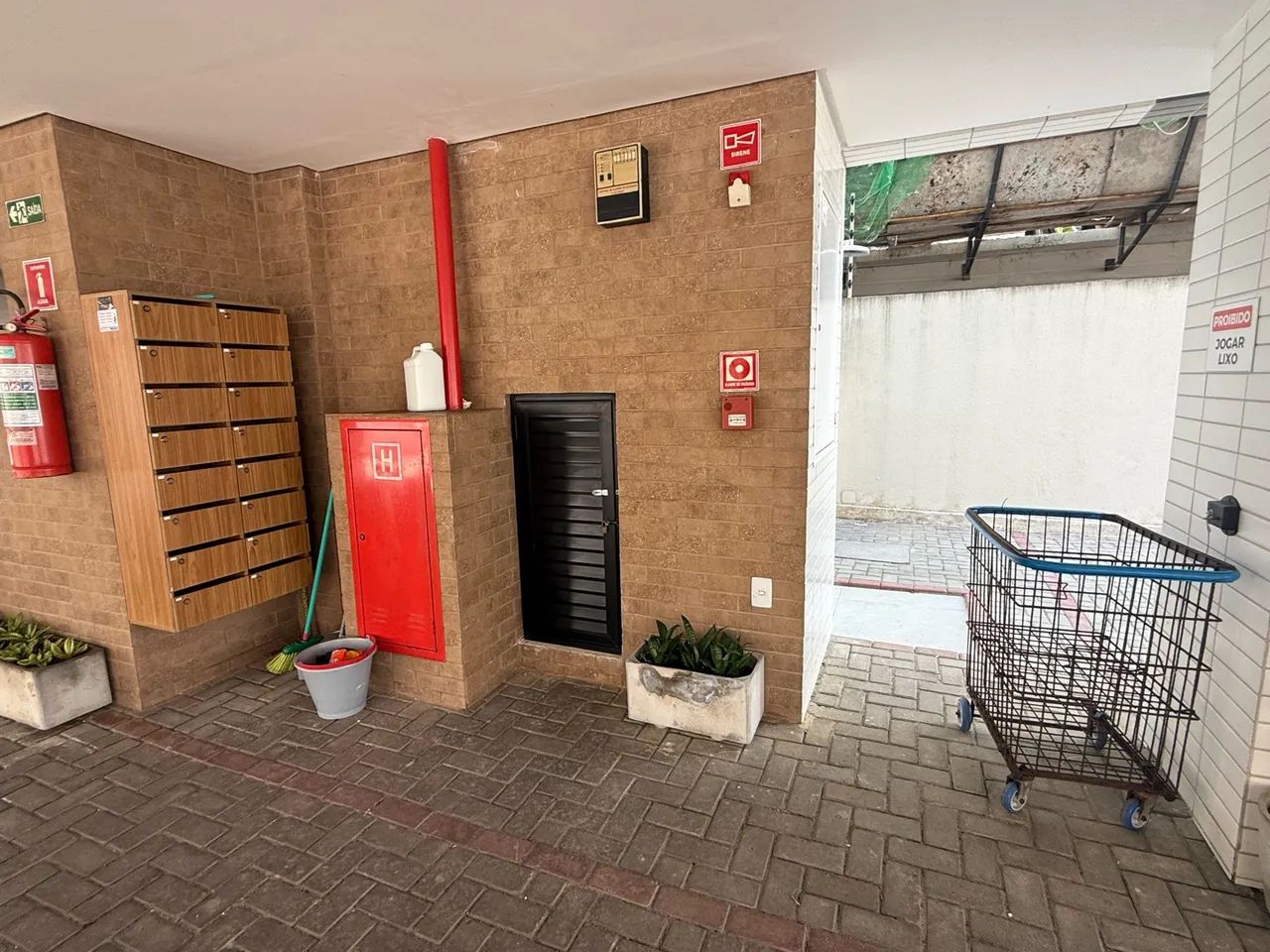 Flat para aluguel em Intermares  - Foto 2