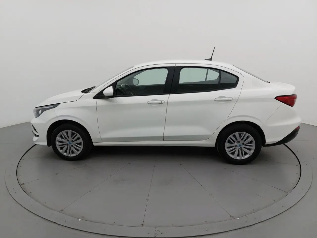 Fiat Cronos Drive 1.3 8V Flex 2024 - Foto 2